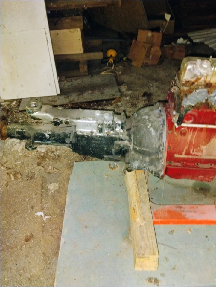 Transmisión Triumph TR6 sin overdrive Foto 1 de 1