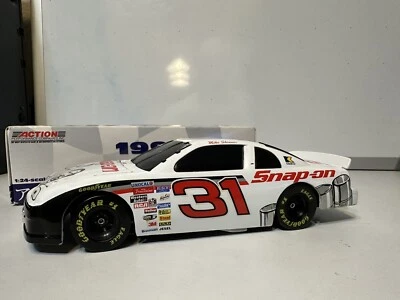 Mike Skinner 1996 Snap-On #31 Monte Carlo Japón Acción 1:24 Diecast Bank BWB Foto 1 de 4