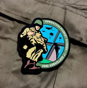 PVC 3D Klett-Abzeichen Patch Emblem „PARATROOPER OPERATION MARKET“ 10 x 9,2 cm - Bild 1 von 2