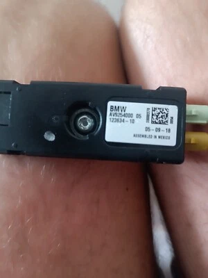 Amplificador antena bmw i3 i01 av9254000 Foto 1 de 3