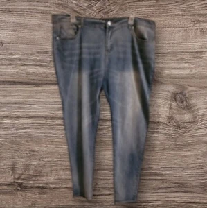 NWT Women's 22W Faded Jeans Tapered Legs 46-Inch Waist - Picture 1 of 6