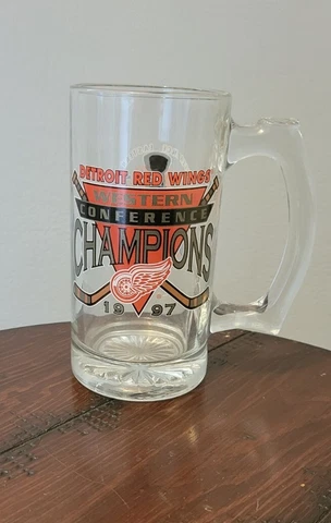 Vintage Detroit Red Wings 1997 Western Conference Champions Glass Mug Rare Logo Cover