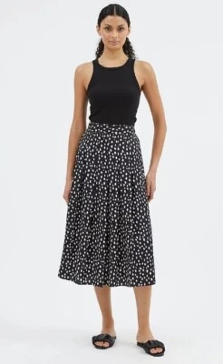 Falda plisada ancha estampada negra George talla 12 Foto 1 de 4