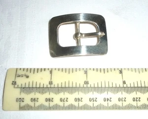Hebilla plateada vintage (NUEVO DE LOTE ANTIGUO) sin usar 42 mm x 32 mm - Imagen 1 de 3