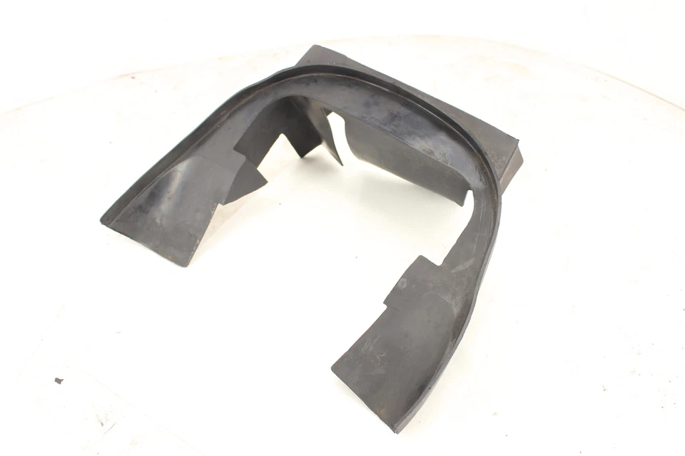 Guardabarros trasero Yamaha Yzf R1 2006 goma 5vy-2117r-00-00 Foto 1 de 4