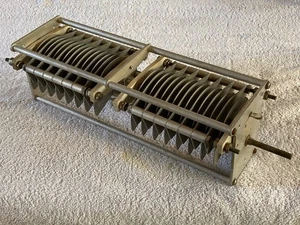 Condensador de transmisión variable de aire doble E.F. Johnson, 9KV - Imagen 1 de 3