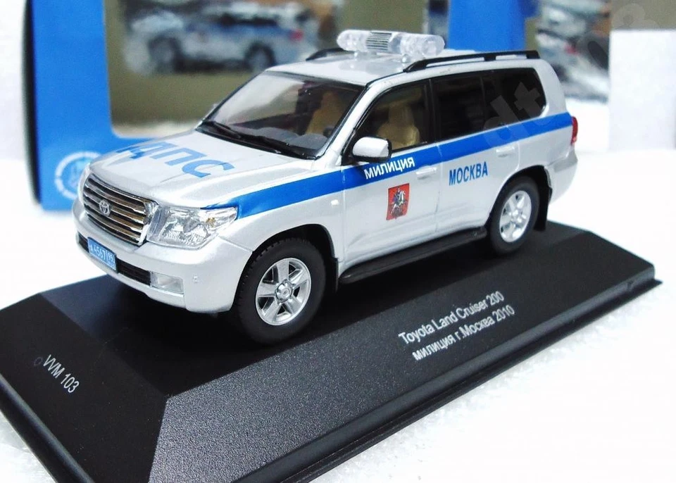 Toyota Land Cruiser 200  Moscow police DPS 2010 Spark [VVM103] - Image 1 of 4