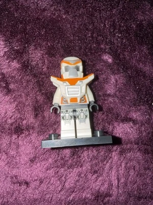 Battle Mech Collectible Minifigure Series 9 LEGO Minifig (2013) Space Soldier - Image 1 of 2