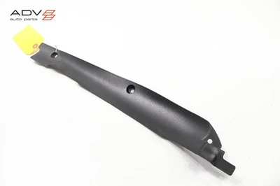 Guardabarros delantero izquierdo Porsche Boxster 2005-2012 cubierta de relleno OEM Foto 1 de 4