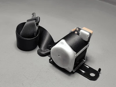 2018-2024 TOYOTA CAMRY REAR SECOND 2ND ROW CENTER MIDDLE SEAT BELT RETRACTOR OEM - Image 1 of 4