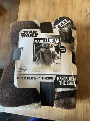 Northwest Group Disney Star Wars The Mandalorian The Child Super Peluche Lanzamiento Foto 1 de 2