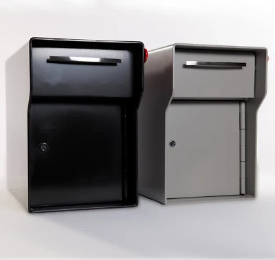 GRAN buzón de bloqueo de alta seguridad y añadir un poste de acero y accesorios. DE ALTA RESISTENCIA Foto 1 de 4