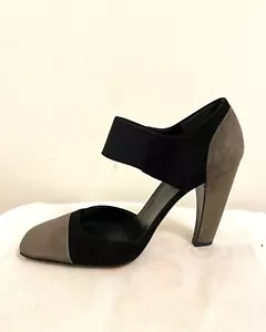100% authentic Prada Suede Heels; Size 37.5 - Foto 1 di 10