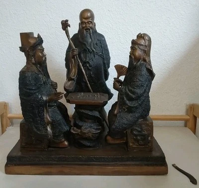 Estatua de bronce china de colección 3 magos jugando damas 15 X 14 X 11 pulgadas Foto 1 de 4