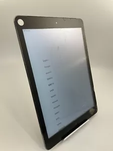 Apple iPad Air 1st Gen A1475 Grey 9.7" iOS Tablet Spares And Repairs Cracked #C - Picture 1 of 24