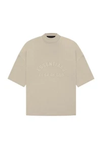 Camiseta Fear Of God Essentials Temporada 10 Caqui Jet - Imagen 1 de 3