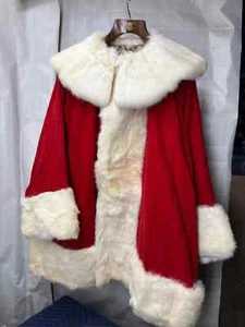 Musealer Qualitäts Weihnachtsmann Anzug mit Echtfellbesatz, Bart, Lederzubehör, Neu aus altem Lagerbestand - Bild 1 von 24