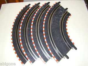 TRACK - 4 SCX COMPACT 90 DEGREE STANDARD CURVES - Brand New 1/43rd Scale - Picture 1 of 1