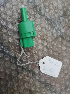 TOYOTA PRIUS PLUS ZVW40 1.8 2014 BRAKE LIGHT SWITCH - GENUINE - Picture 1 of 6