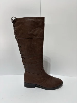 Botas altas Charlotte Russe para mujer de cuero marrón, talla 8 M Foto 1 de 4