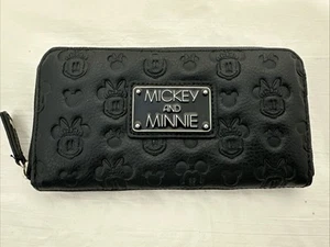 Disney Loungefly Mickey And Minnie Embossed Black Zip Wallet ~ Very Nice! - Picture 1 of 7
