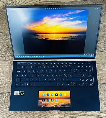 Asus Zenbook 15.6" UX534FTC i7-10510U 16GB RAM 1TB SSD GTX 1650 Max-Q W11 - Immagine 1 di 2