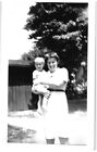 LADY AND BOY, ELYRIA, OH,1948. VTG 4,6"" x 2,7"" FOTO * X1/10
