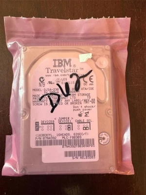 IBM DJSA230 30GB Hard Drive - Image 1 of 3