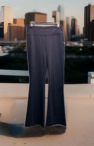 IDEOLOGY Athleasure Black Flare Leggings High Rise Stretchy Comfort Sz. M NWT - Picture 1 of 12