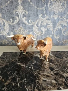 Pair Of Beswick Figurines Highland Cow No 1740 And Highland Bull No 2008 Vintage - Picture 1 of 9