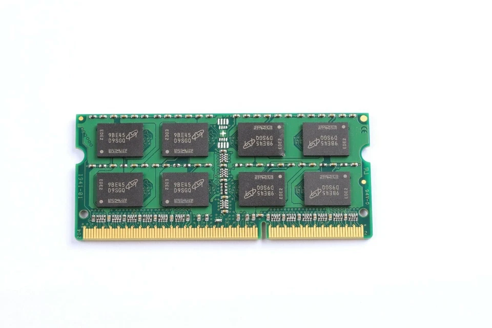 Crucial DDR3 1600 MHz SO-DIMM Memory Module CT8G3S160BM