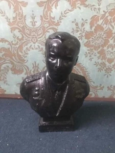 Astronaut Juri Gagarin UdSSR russisches Raumfahrtprogramm Metall Büste Figur - Bild 1 von 10