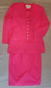 Vintage Oleg Cassini Hot Pink Midi Rock Power Suit Gr. 10 gefüttert - Goldknöpfe - Bild 1 von 19