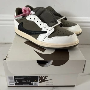 Jordan 1 Low OG SP (PS) x Travis Scott Medium Olive Black DO5442-200 Size 3Y NEW - Picture 1 of 11