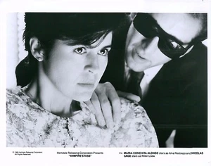 Maria Conchita Alonso & Nicolas Cage Vampire's Kiss 8x10 Movie Promo Photo (B) - Picture 1 of 1