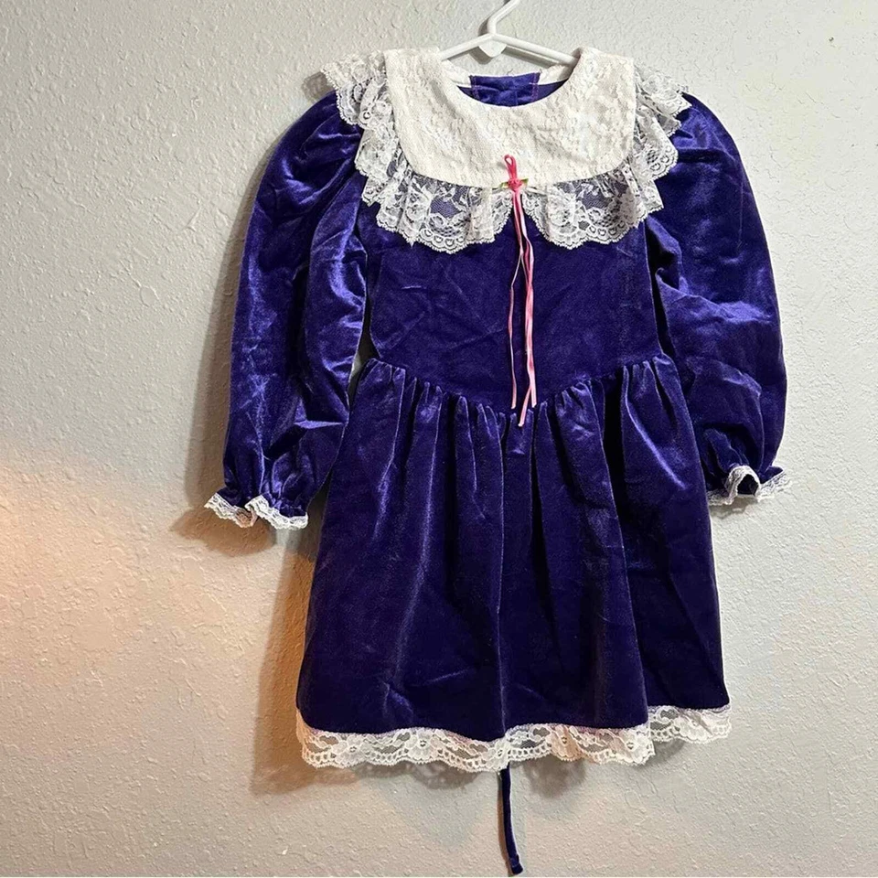 Vintage Velvet Lace Collar Dress, Purple, White Lace, Girls Size 5 - Image 1 of 4