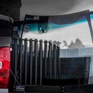 Estante de vidrio para parabrisas de 5 ranuras GT Tools - Imagen 1 de 2