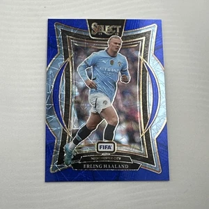 2024-25 Panini Select Soccer ERLING HAALAND Blue Lazer Prizm Manchester City - Bild 1 von 2
