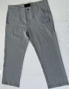 Oakley Pants Mens 36x32 Light Gray Chino Flat Front Performance Stretch Golf - Picture 1 of 6