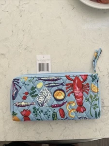 Vera Bradley Essential Continental Geldbörse Seafood Boil Neu - Bild 1 von 10