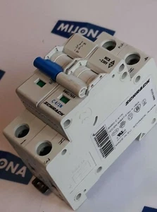 Disyuntor miniatura SCHRACK C4/1N BM017604 MCB 230V BMS0 C 4 1N 15kA - Imagen 1 de 7