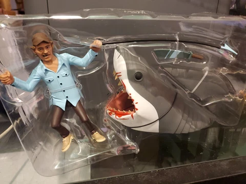NECA  TOONY TERRORS Jaws Quint & Shark Action Figure  LOOSE Cover