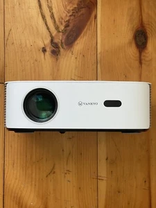 VANKYO Performance V700W 5G WiFi Bluetooth 5.1 Native 1080P Full HD 4K Projector - Picture 1 of 3