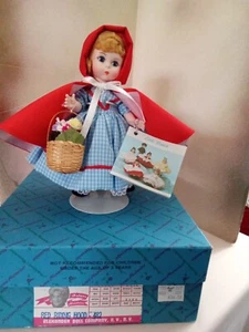 Madame Alexander 8" Rotkäppchen #482 neu besaitet, Puppe, Korb, 1984 MIB Ständer - Bild 1 von 7