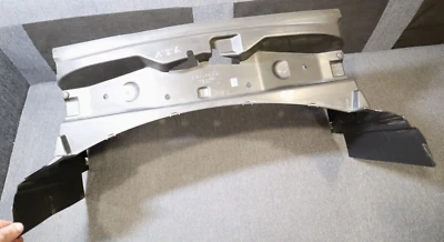 2012-2015 JAGUAR XF XFR XFR-S РАДИАТОР ПОДДЕРЖКИ ДЕФЛЕКТОР ВЕРХНИЙ КРОНШТЕЙН КОЖУХА - Изображение 1 из 4