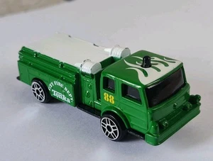 Maisto Denver Pumper Tonka Fire Engine 2006 Small Vintage Model Retro Car - Picture 1 of 9
