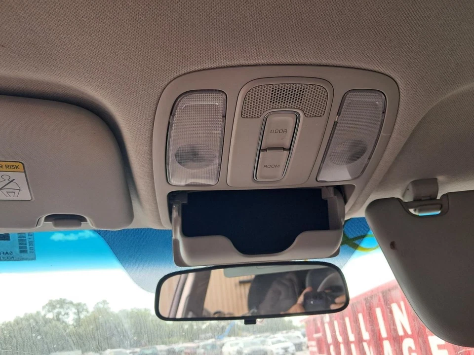 2015 KIA SOUL Overhead Console Black Used 4DR SUV Electric Model EV - Image 1 of 4