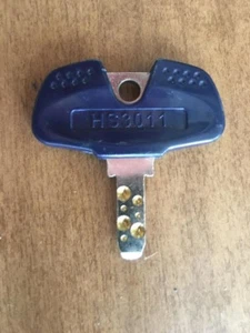 OEM PACHISLO SLOT MACHINE ARUZE SECURITY DOOR KEY # HS3011 - Picture 1 of 2