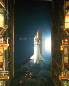 STS-26 Rollout Space Shuttle Discovery 8X12 PHOTOGRAPH - Picture 1 of 1