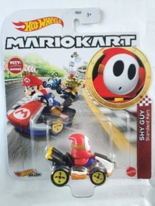 NEU Hot Wheels Mario Kart RED SHY GUY Standard Kart Diecast Auto Mattel GRN25 - Bild 1 von 2